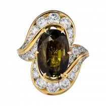 Ring «Miracle of classic luxury»