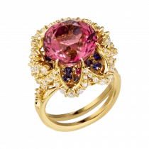 Ring «Enchants with colorful radiance»