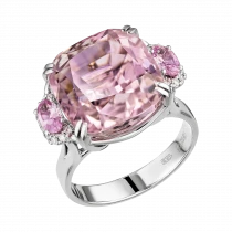 Ring «Contemplating beautiful moments»