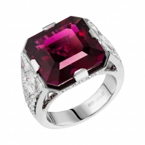 Ring «Heritage in Facets»