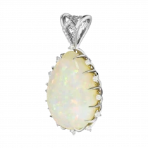Pendant «At a Breathing Distance»