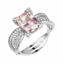 Ring «With a Lyrical Accent»