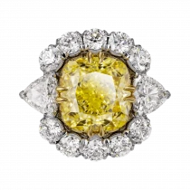 Ring «Peerless in radiance»